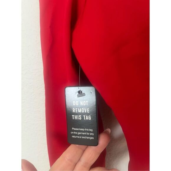 Express Open Back Long Sleeve Crop Top NEW - Picture 3 of 6